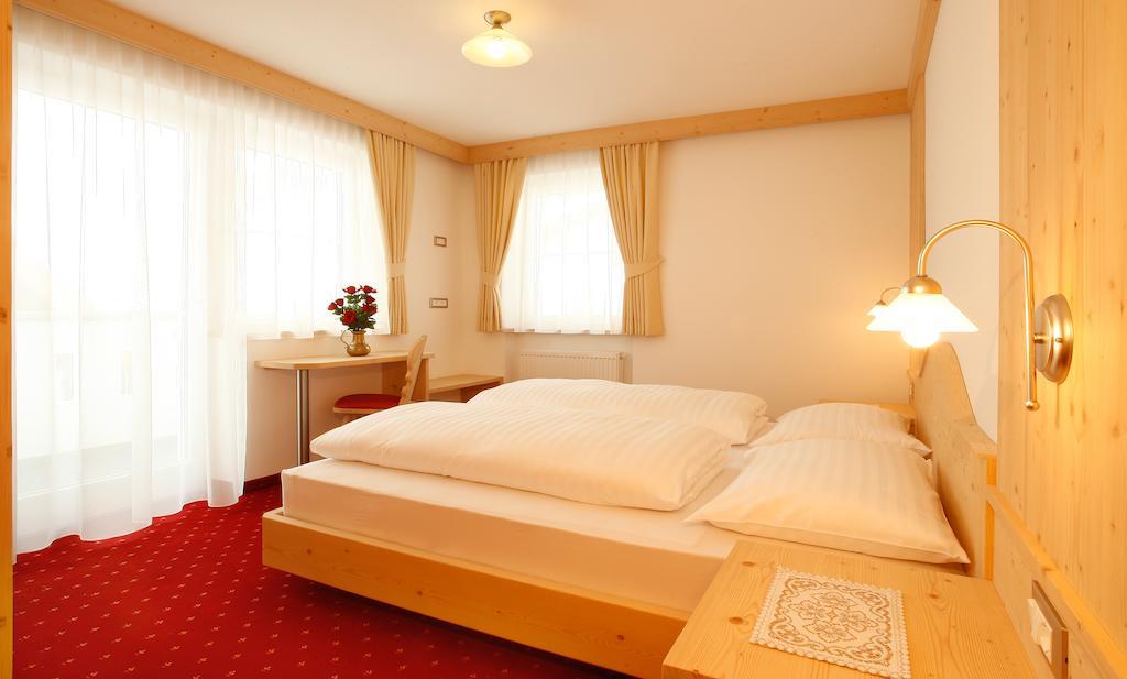 סלבה די ואל גרדנה Apartments Antines חדר תמונה